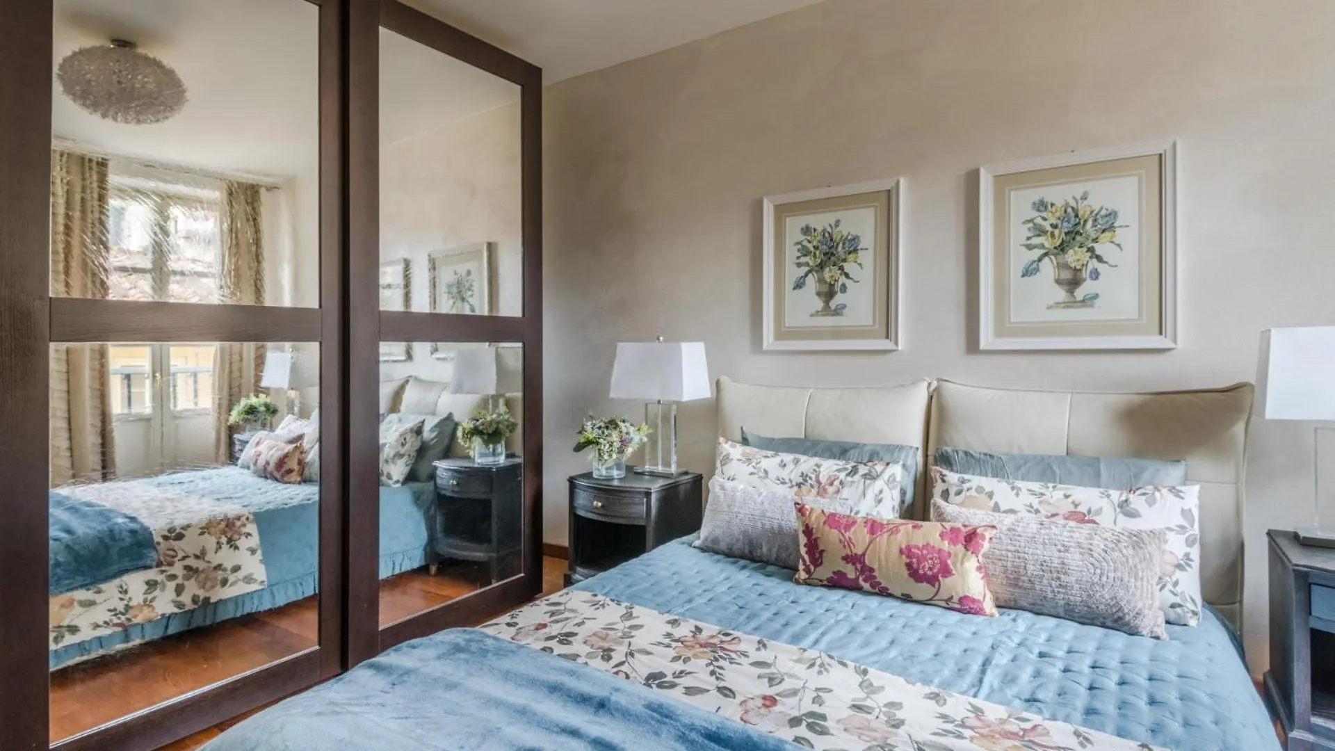 The Terrace Retreat, Elegant Modern Apartment With Terrace In Lucca Italy