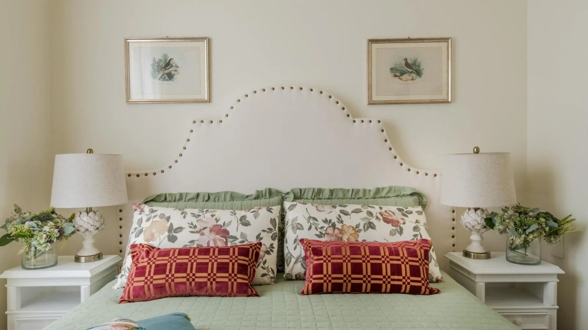 The Terrace Retreat, Elegant Modern Apartment With Terrace In Lucca